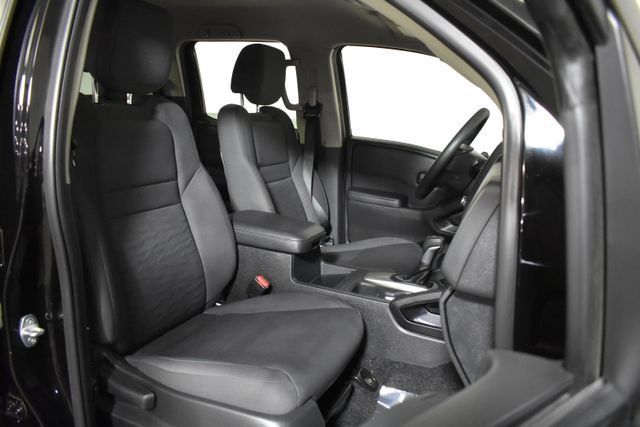 Used 2022 Nissan Frontier S w/ Technology Package AWD/4WD image 32