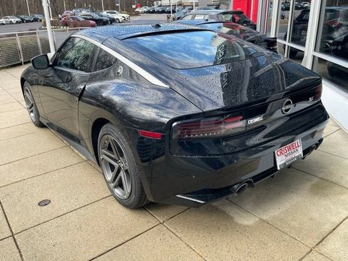 New 2026 Nissan Z Performance w/ Floor Mat Package RWD image 4
