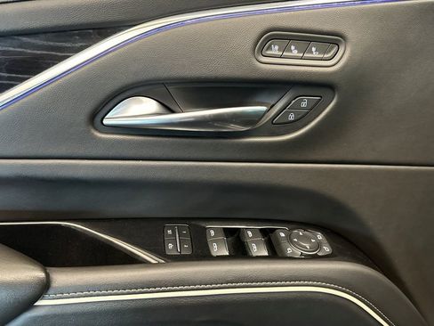 Used 2021 Cadillac Escalade Sport w/ Driver Assist Tech Package image 11