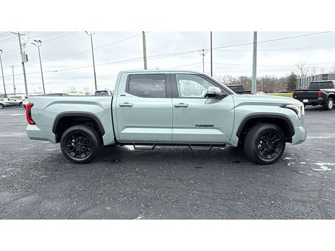 New 2026 Toyota Tundra SR5 AWD/4WD image 8