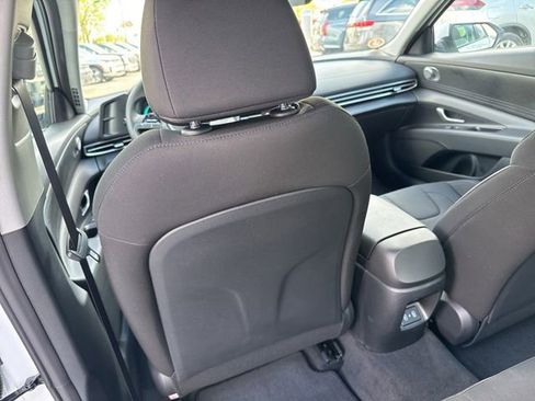 New 2026 Hyundai Elantra Blue image 32