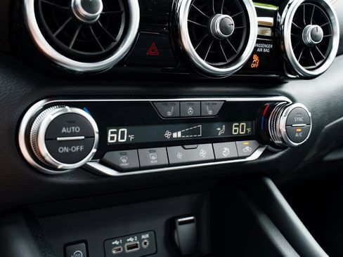 New 2025 Nissan Sentra SR w/ SR Premium Package image 14