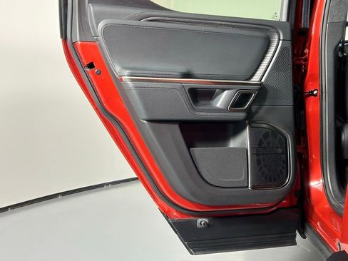 Used 2023 Rivian R1T Adventure image 16