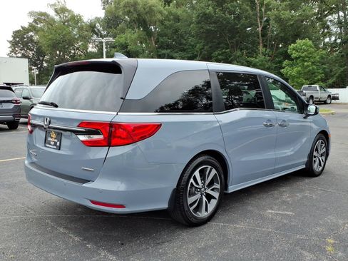Used 2023 Honda Odyssey Touring image 11