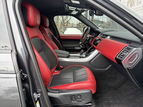 Used 2020 Land Rover Range Rover Sport HST image 15