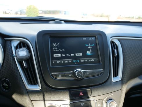 Used 2016 Chevrolet Malibu LS image 22