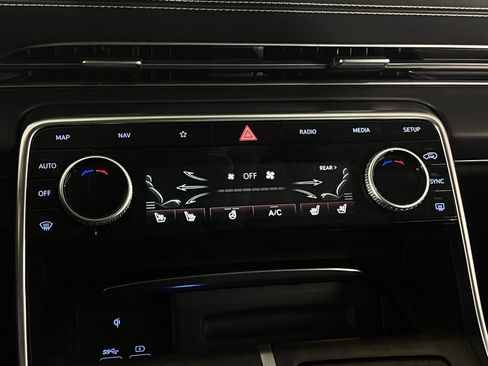 Used 2023 Genesis GV80 2.5T w/ Prestige Package image 20