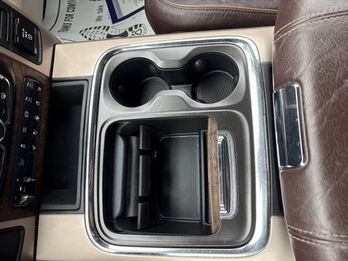 Used 2017 RAM 3500 Laramie Longhorn RWD image 25