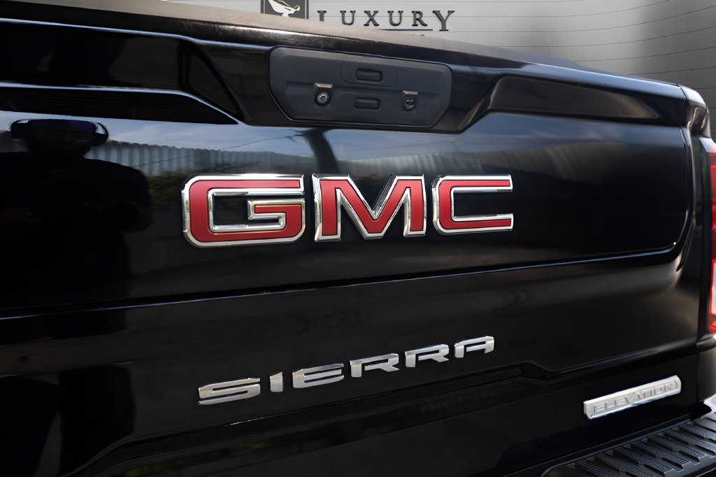 Used 2021 GMC Sierra 1500 Elevation w/ Preferred Package AWD/4WD image 20