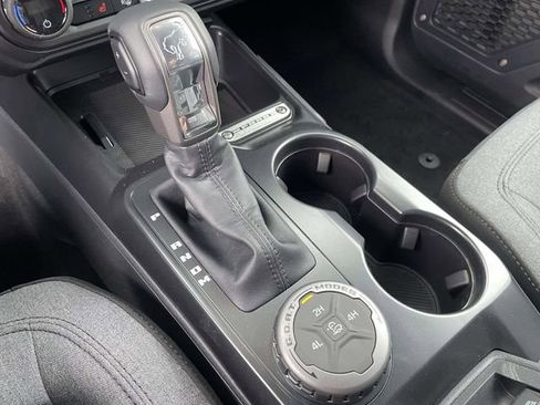 New 2025 Ford Bronco Big Bend image 9