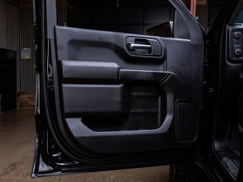 Used 2024 Chevrolet Silverado 1500 Custom Trail Boss image 34