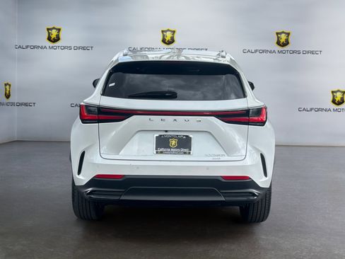 Used 2024 Lexus NX 350h AWD w/ Vision Package image 4