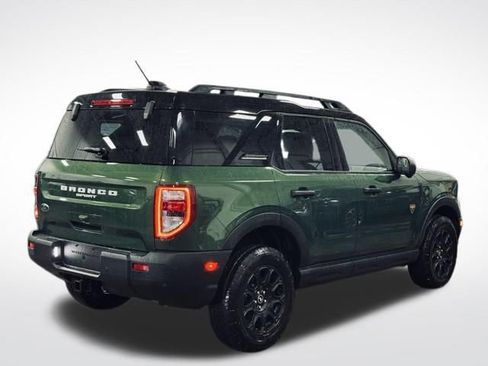 Used 2025 Ford Bronco Sport Badlands image 7