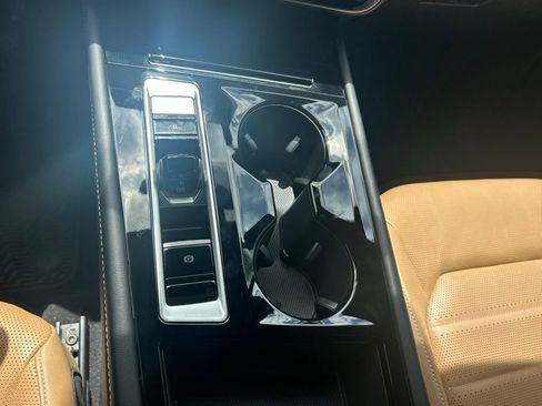 Certified 2024 Volkswagen Atlas Cross Sport SEL image 64