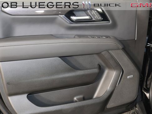 New 2026 GMC Yukon Elevation AWD/4WD image 6