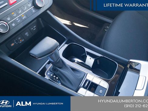 New 2026 Hyundai Tucson SE image 23