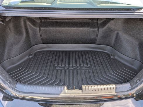 Used 2014 Honda Civic Hybrid image 12