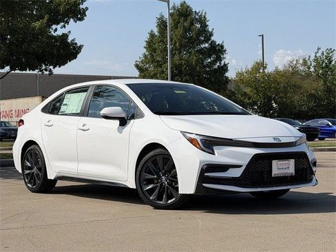 New 2026 Toyota Corolla SE FWD image 2