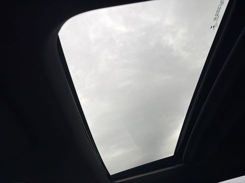 Used 2021 Chevrolet Silverado 2500 High Country w/ Technology Package image 30