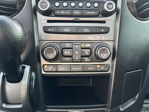 Used 2012 Honda Pilot Touring image 25