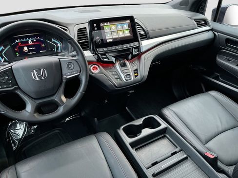 Used 2024 Honda Odyssey Sport image 23
