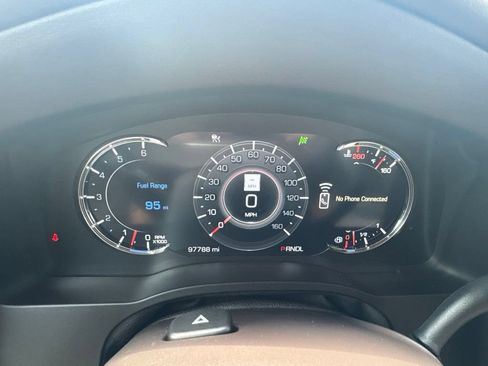 Used 2017 Cadillac Escalade Premium Luxury AWD/4WD image 19