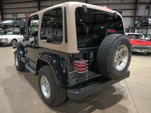 Used 2001 Jeep Wrangler Sahara image 38