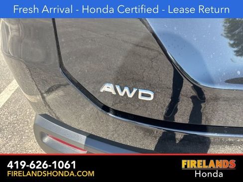 Used 2023 Honda Pilot LX image 5