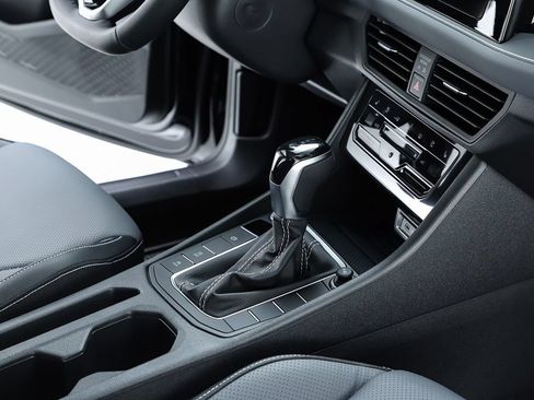 New 2026 Volkswagen Jetta SEL FWD image 71