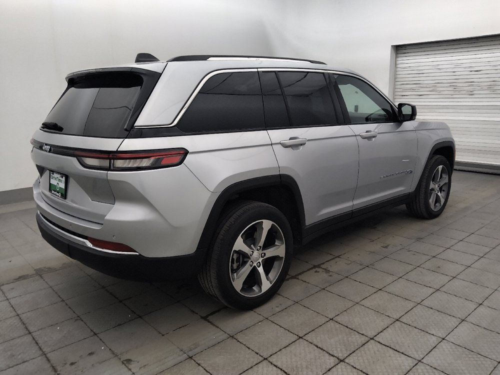 Used 2022 Jeep Grand Cherokee Limited 4xe AWD/4WD image 10