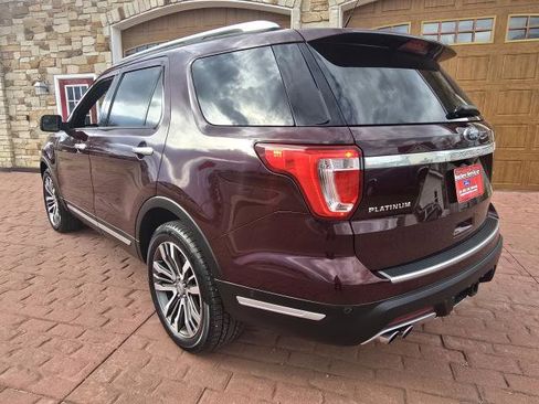 Used 2018 Ford Explorer Platinum AWD/4WD image 5