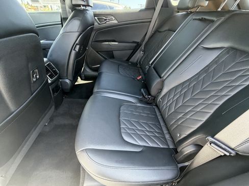 Certified 2023 Kia Sportage X-Pro AWD/4WD image 28