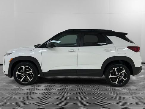 Certified 2023 Chevrolet TrailBlazer RS FWD image 2