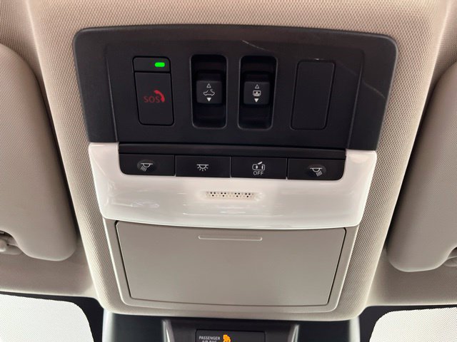 Used 2024 Nissan Rogue SV w/ SV Premium Package FWD image 35