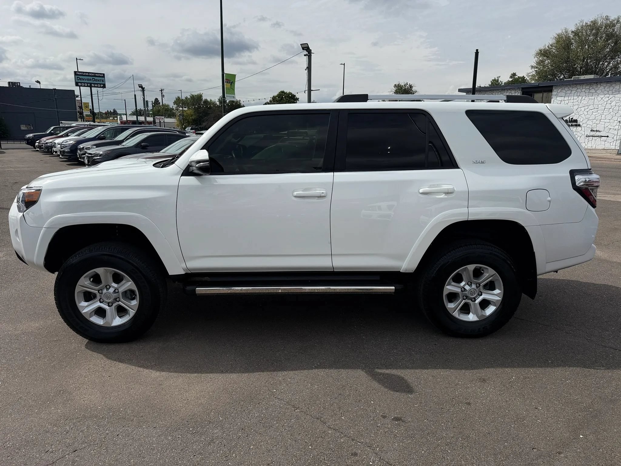Used 2021 Toyota 4Runner SR5 Premium w/ Moonroof Package AWD/4WD image 6