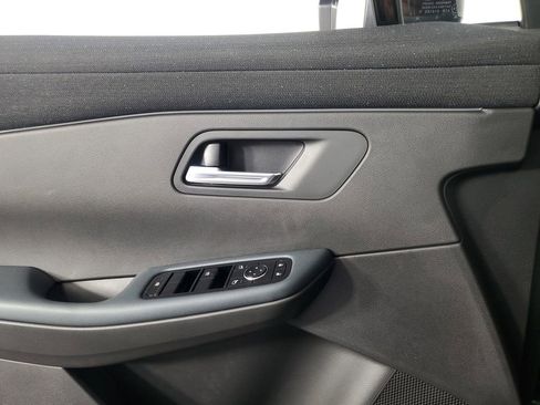 New 2026 Nissan Leaf w/ Floor Mat Package (S+) FWD image 26