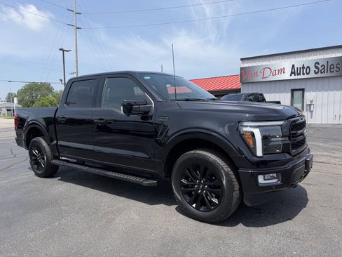 Used 2024 Ford F150 Lariat w/ Equipment Group 502A High AWD/4WD image 3