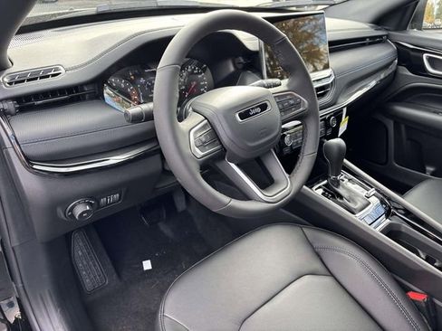 New 2026 Jeep Compass Limited image 13
