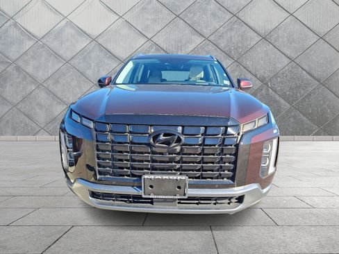 Certified 2024 Hyundai Palisade Limited image 2