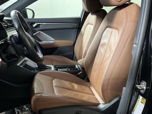 Used 2024 Audi Q3 2.0T Premium image 11