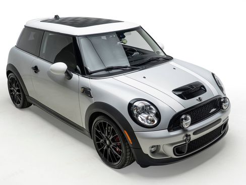 Used 2013 MINI Cooper S FWD image 7
