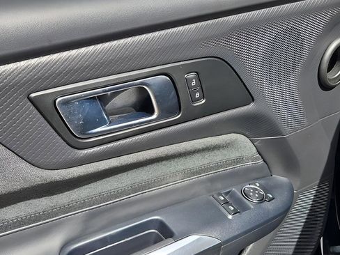 Used 2025 Ford Mustang EcoBoost image 12