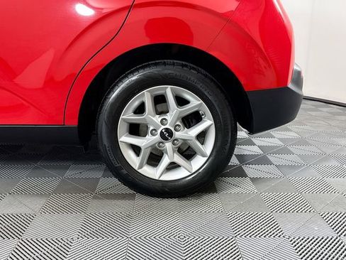 Used 2022 Kia Soul LX w/ Technology Package image 4