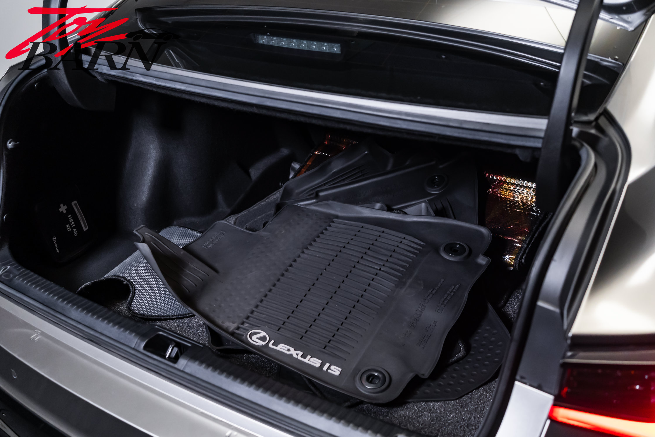 Used 2021 Lexus IS 350 F Sport RWD image 53