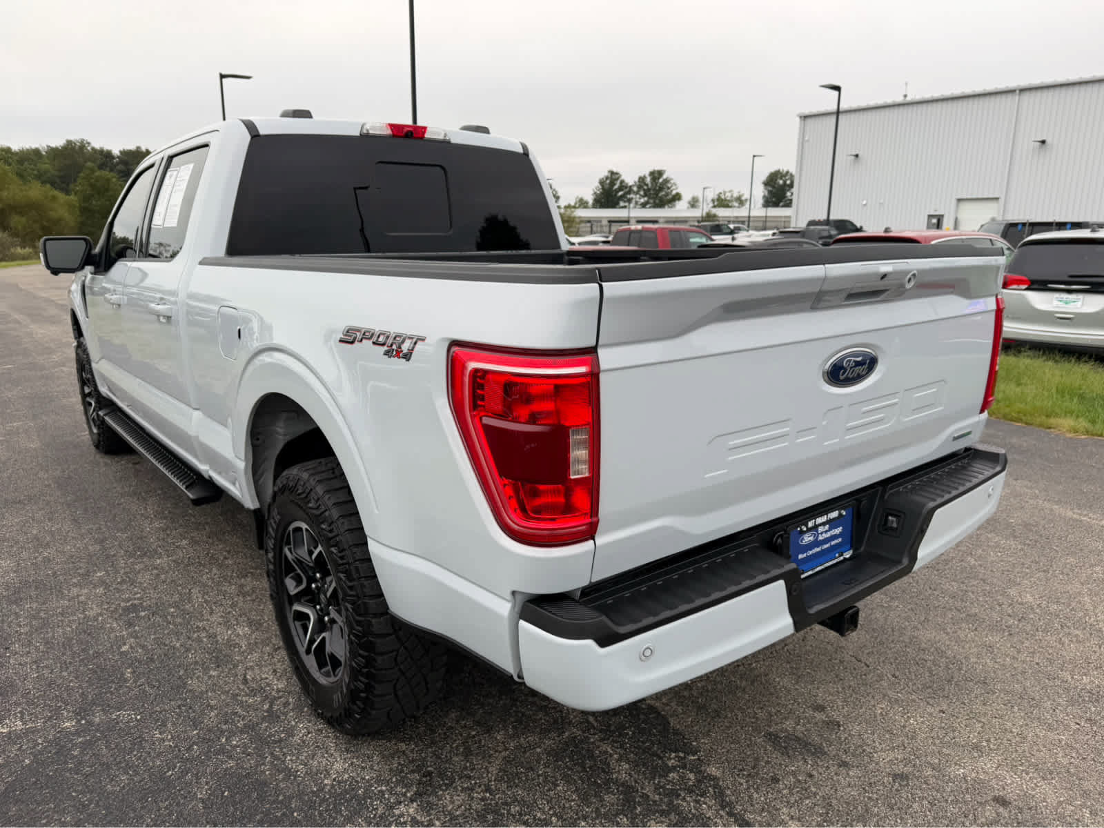 Used 2022 Ford F150 XLT w/ Equipment Group 302A High AWD/4WD image 4