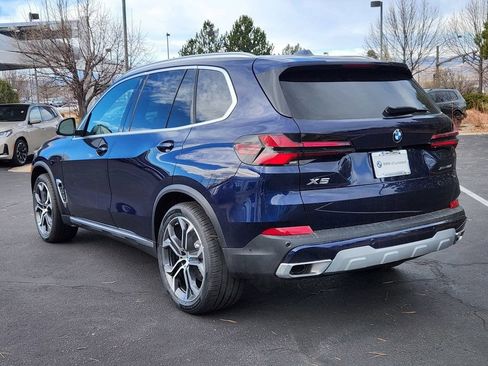 Used 2026 BMW X5 xDrive40i AWD/4WD image 3