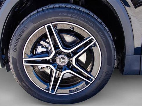 Certified 2026 Mercedes-Benz GLA 250 4MATIC image 9