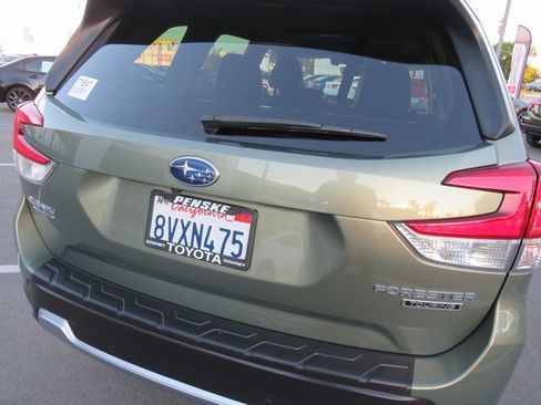 Used 2021 Subaru Forester Touring w/ Popular Package #2 image 12