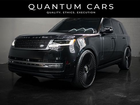 Used 2025 Land Rover Range Rover SE AWD/4WD image 1
