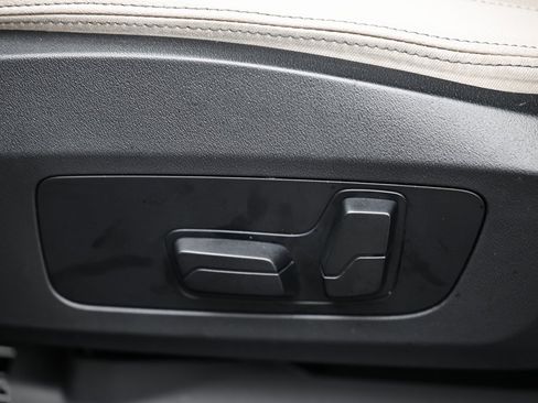 Used 2023 BMW X1 xDrive28i image 23